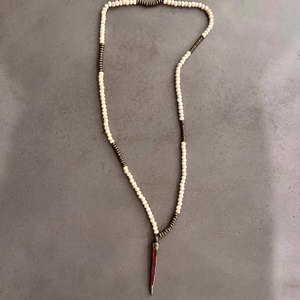 Long Beaded Necklace with Gold Toned Pendant, Ivory/Gold
